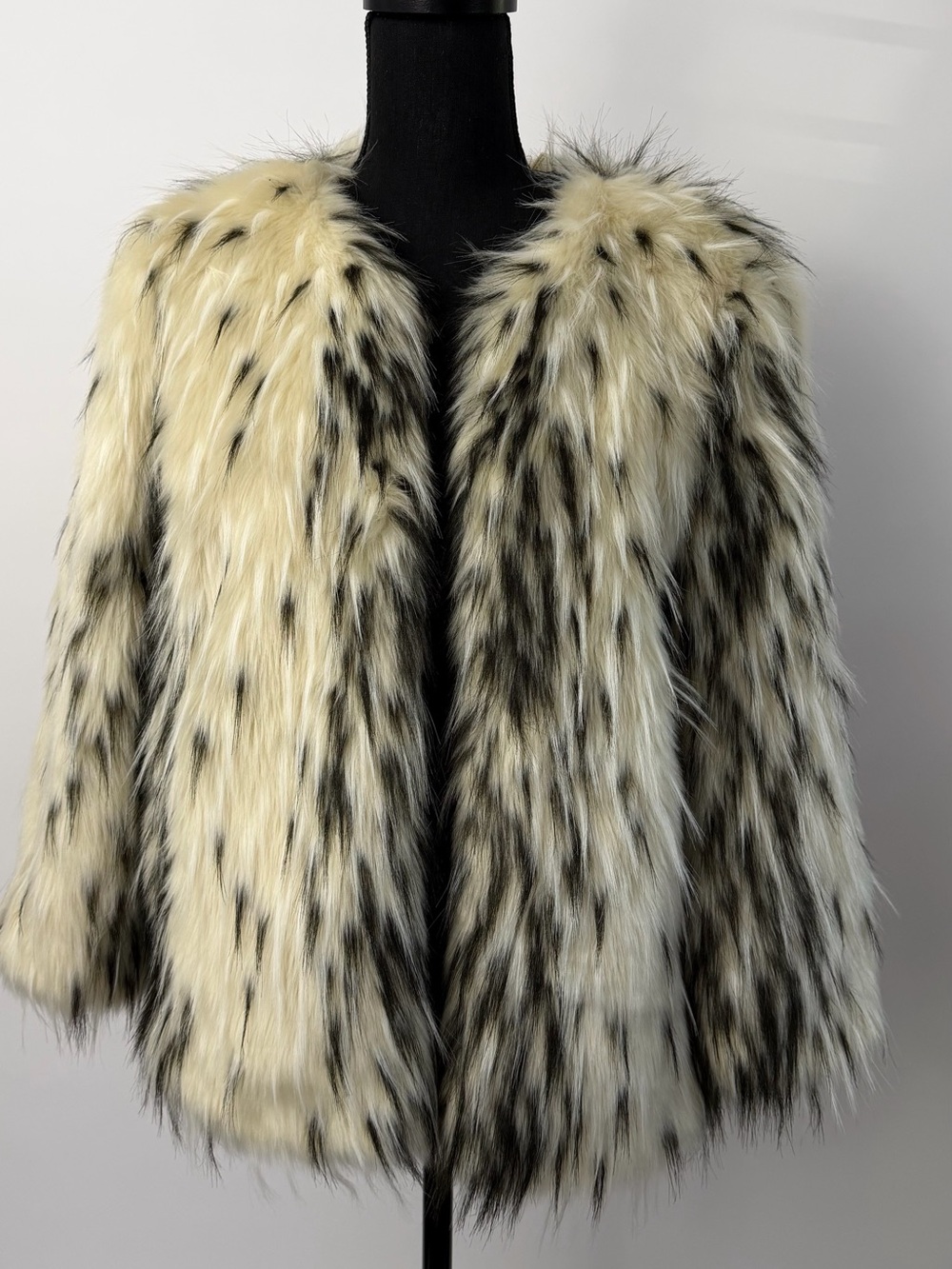 Kristen Blake Faux Fur Spot-Pattern Coat in Cream and Black